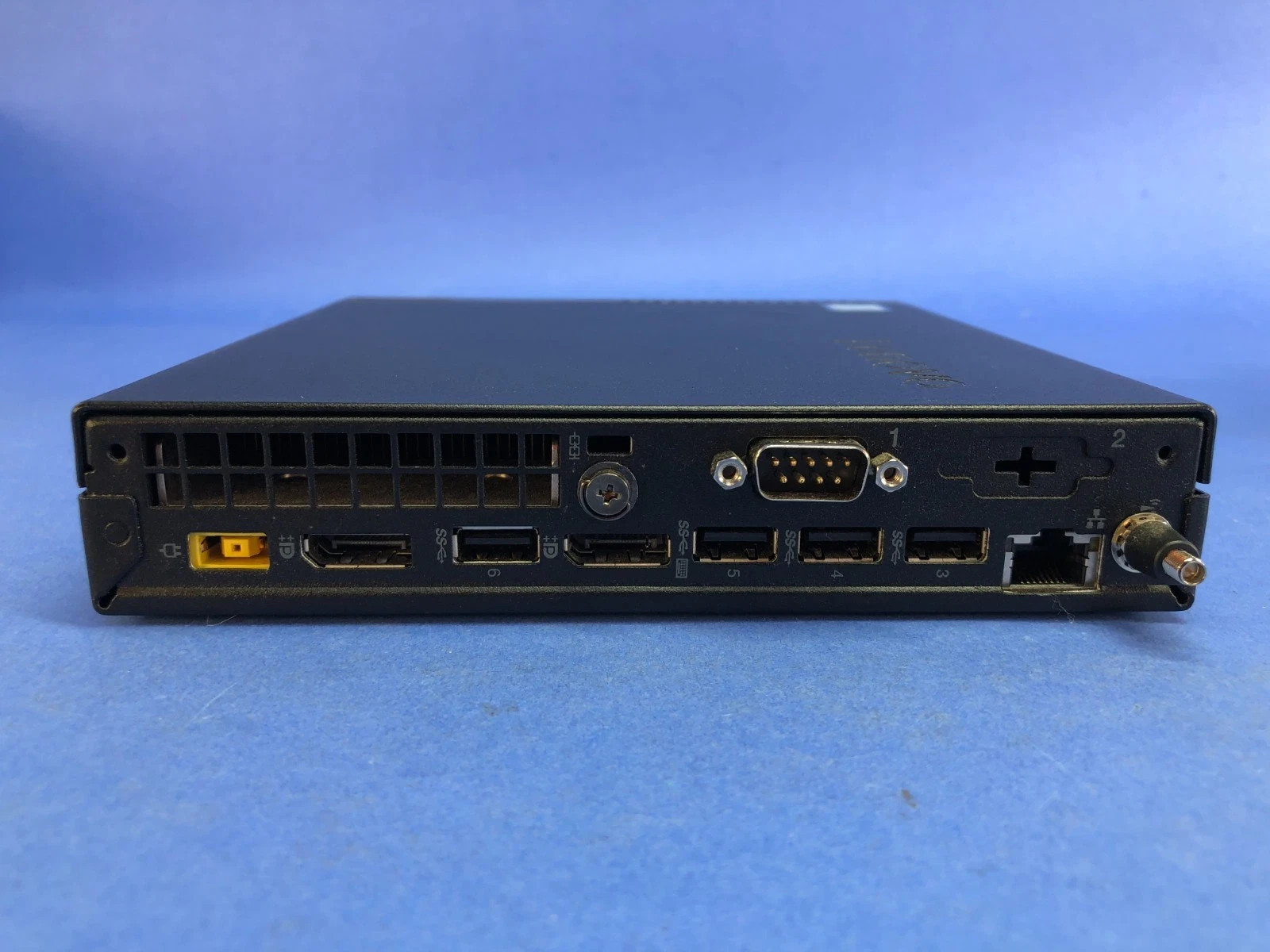 Lenovo ThinkCentre m910Q Tiny PC i5-6500T No RAM/SSD/AC , Boot to BIOS BAREBONE