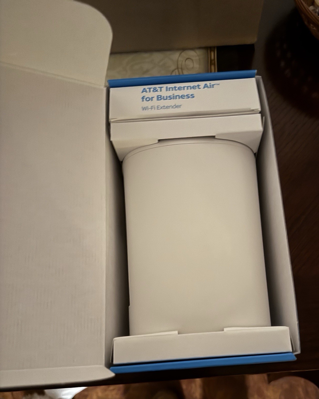 AT&T Internet Air for Business Wi‑Fi Extender Wireless Range Extender, White