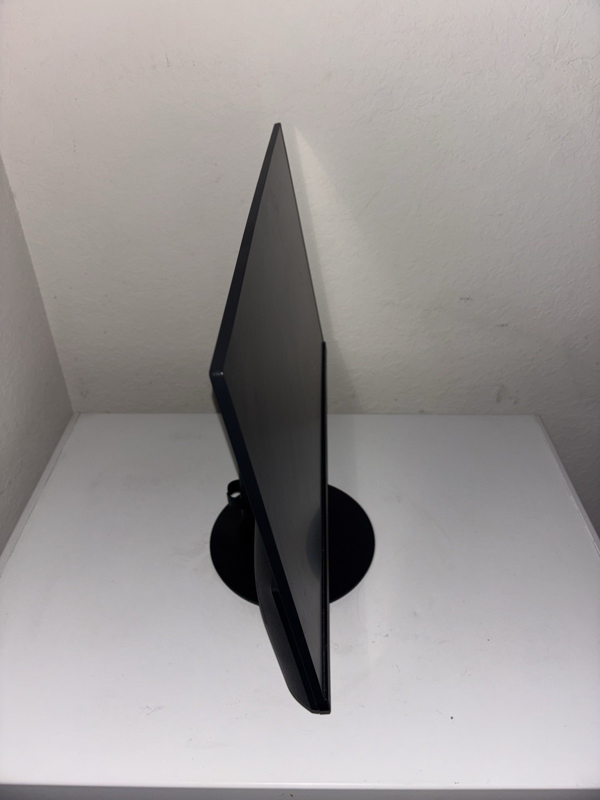 Acer 24 in Black Computer Monitor with 240 Hz Refresh Rate Display