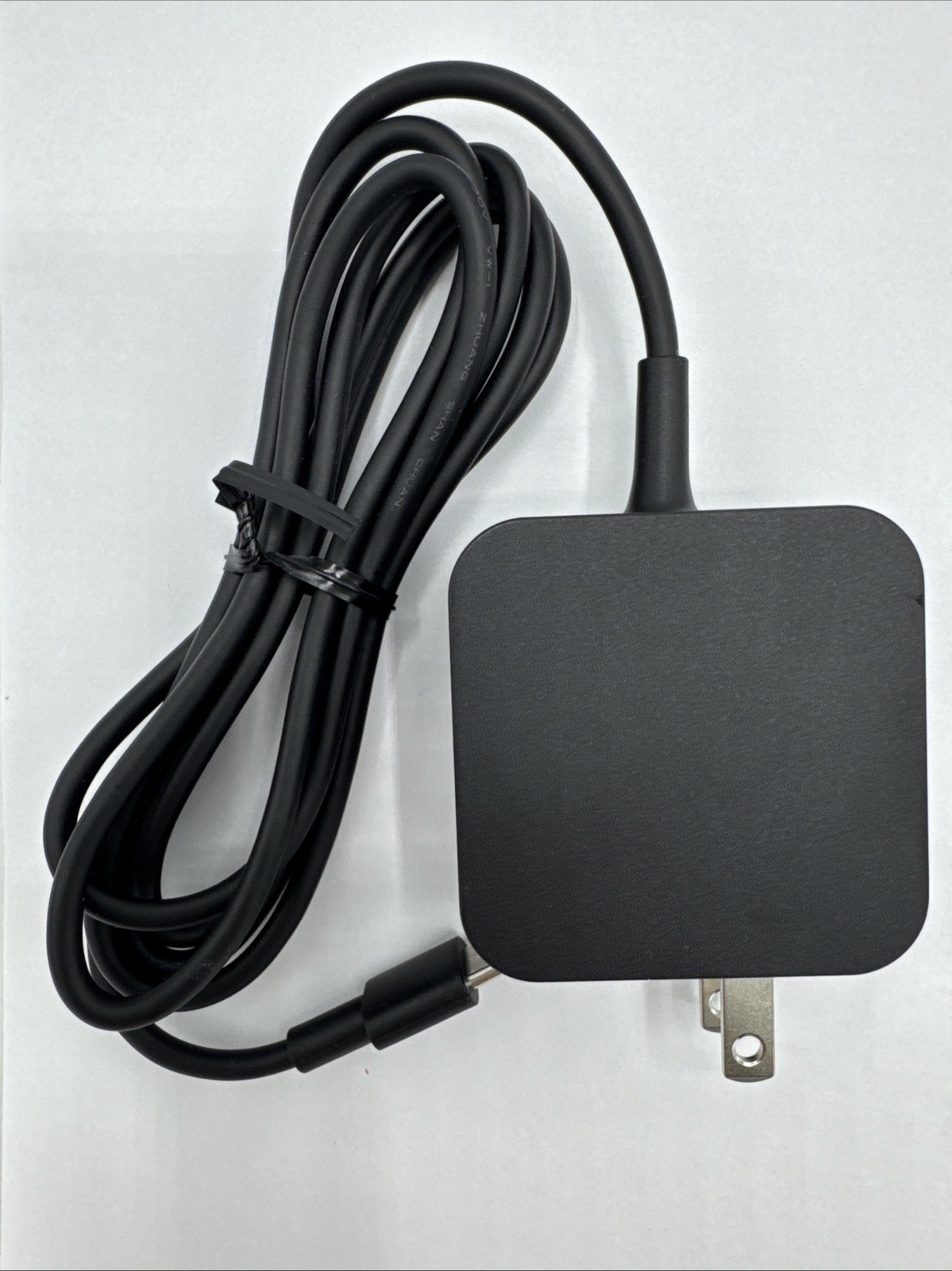 Chicony W20-045N1A 5V-3A/9V-3A/15V-3A/20V-2.25A USB-C Power Adapter Charger