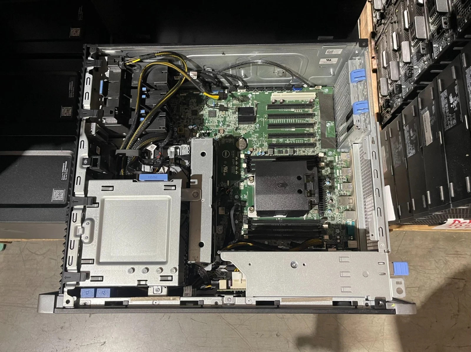 Dell Precision T5820 Workstation 3.60GHz W-2123 UP 64GB RAM No GPU/ HDD/ OS