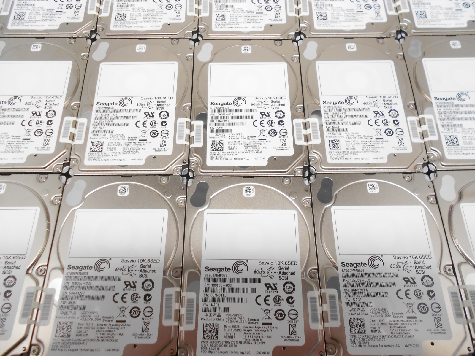 LOT of 10 Seagate 900GB 10K 2.5″ SAS Hard Drive ST900MM0036 Server JBOD Dell HP