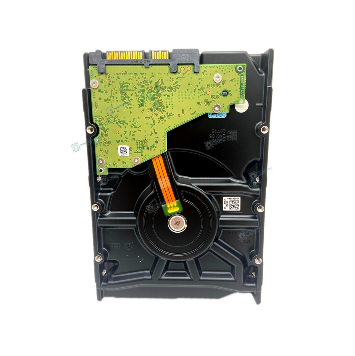 Seagate ST8000VN004 IronWolf 8TB 3.5″ SATA NAS 6Gb/s 7.2K 256MB Hard Drive