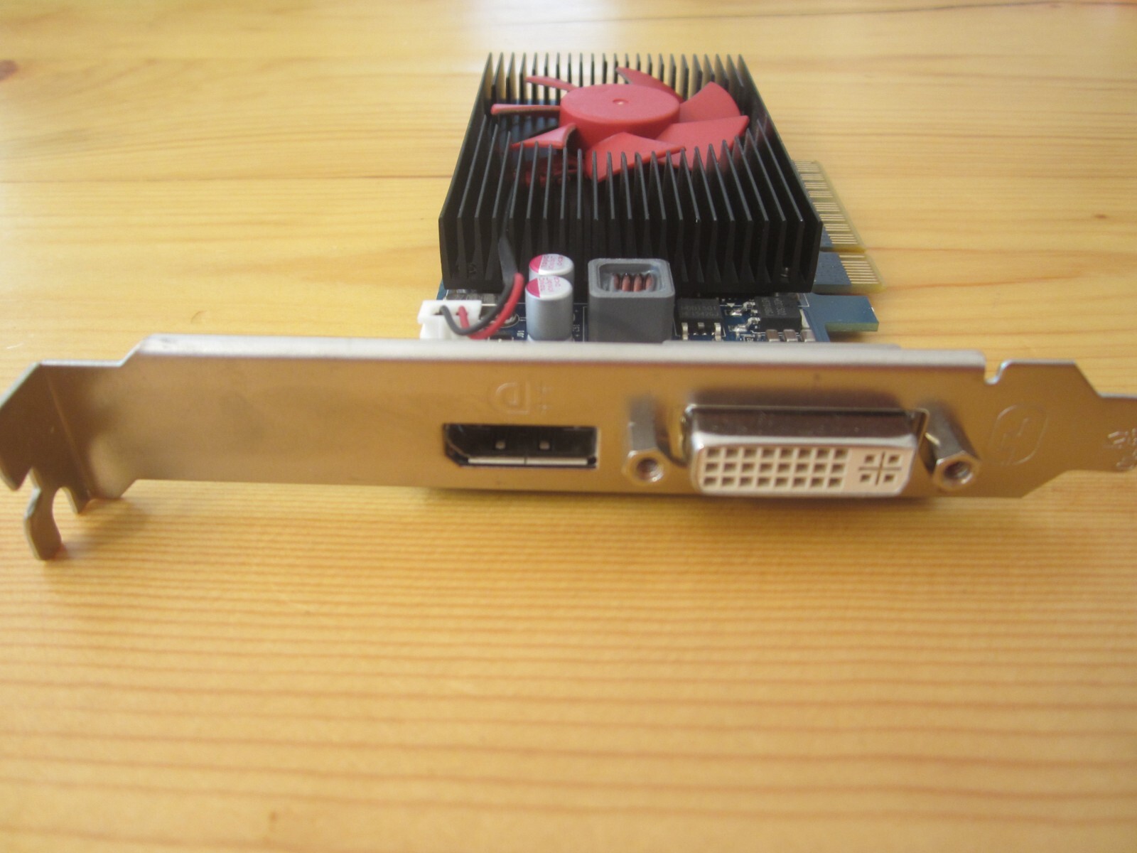 HP NVIDIA Geforce GT730 2GB DVI &DP Full height Video Card 802315-001