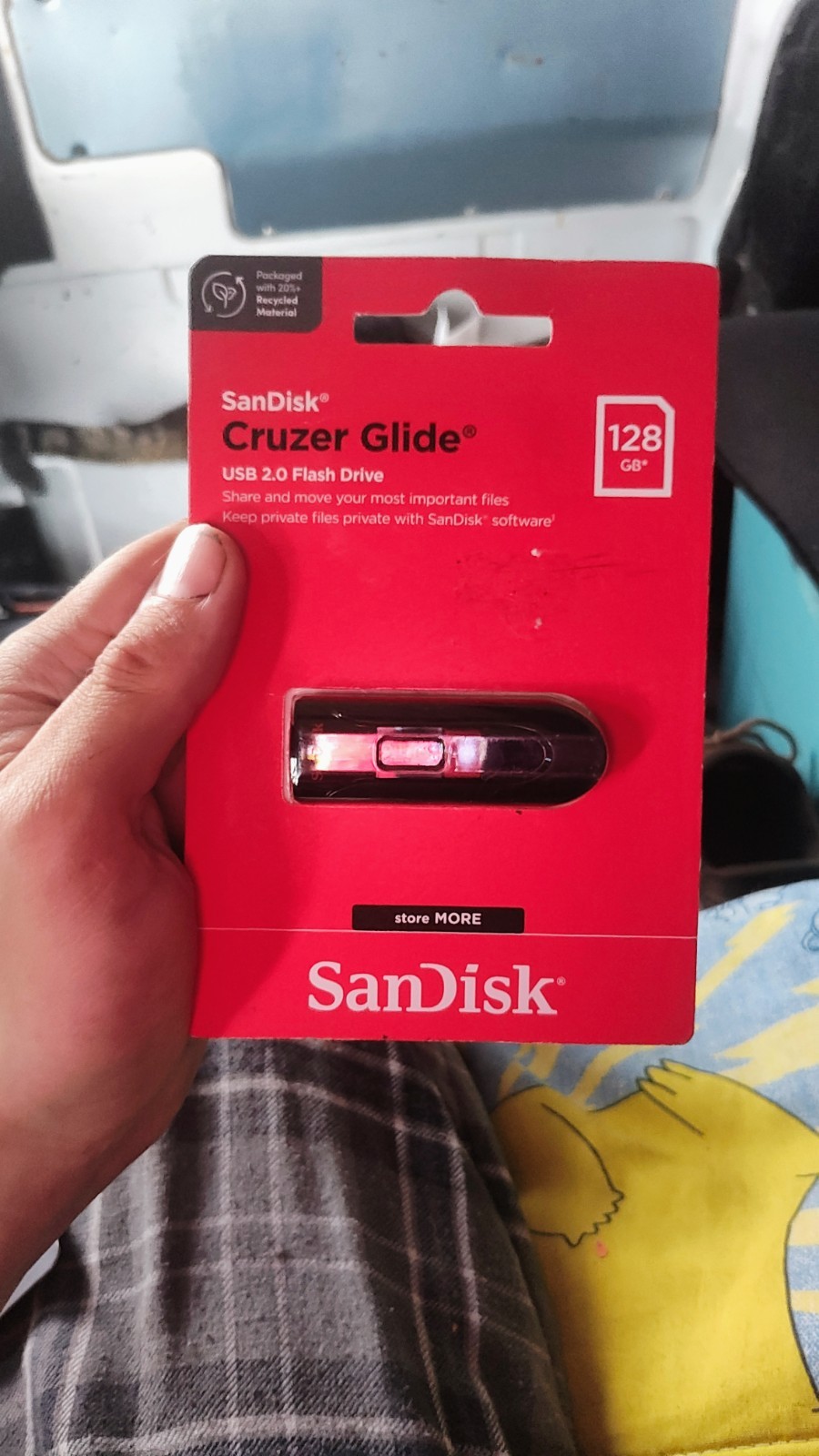 Sandisk SDCZ60-128G-A46C 128 GB Cruzer Glide Flash Drive – USB 2.0 – Black