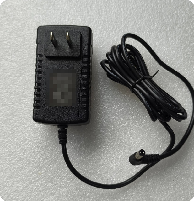 For YeS36W-2200150J 22V 1.5A 5.5*2.1 Vacuum Cleaner AC Power Adapter 1PC