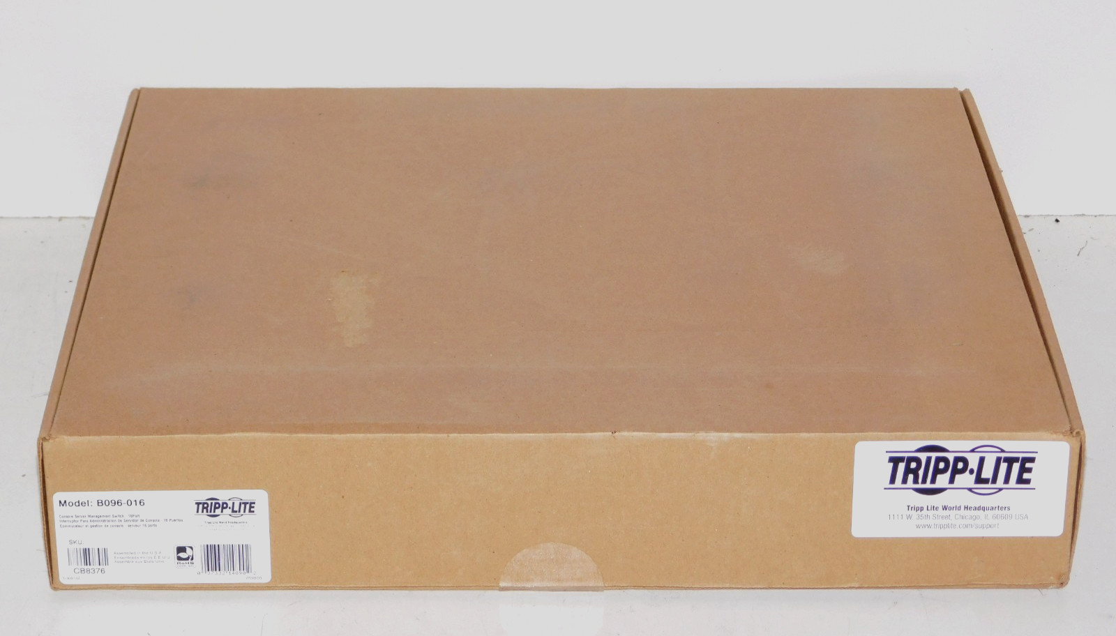 New Tripp Lite B096-016 Console Server Management Switch 16 Port Serial Unit USA