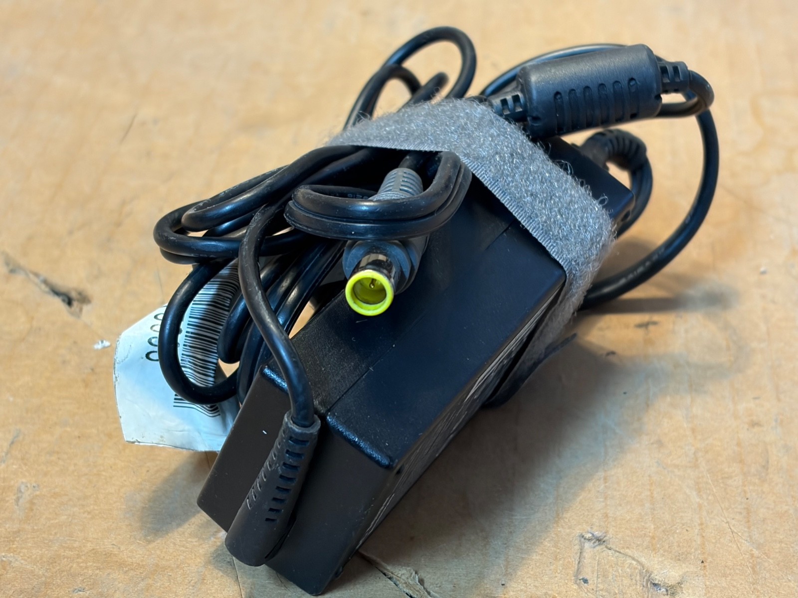 Lot OF 23 OEM Genuine Lenovo AC Power Adapter 65W 20V 3.25A