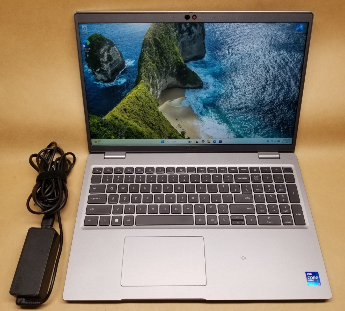 Dell Latitude 5520 15.6 FHD i7-1185G7 3.00GHz, 16GB RAM, 512GB NVMe, WIN 11 PRO