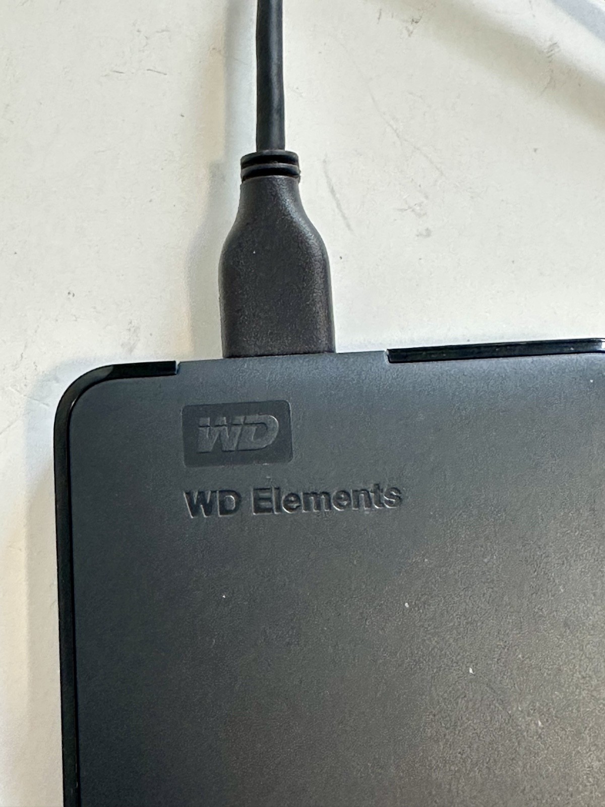 Western Digital Elements 2TB, USB 3.0, 2.5″ External Hard Disc Drive Black