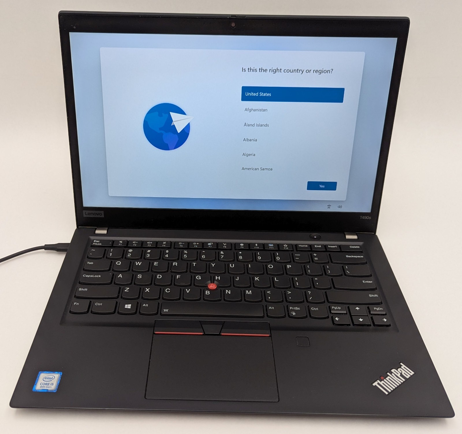 Lenovo ThinkPad T490s 14″ Laptop i5-8265U 1.60GHz 8GB RAM 256GB NVMe SSD Win 11