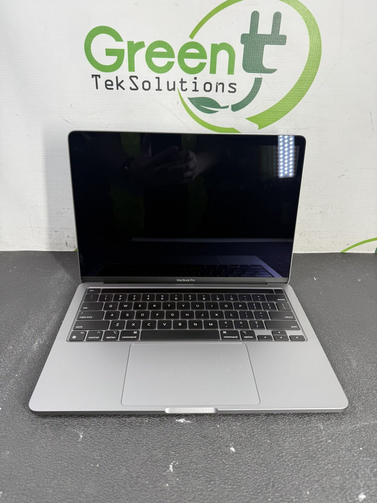 Apple MacBook Pro A2338 13.3″ 8-Core M1 2020 8GB DDR4 256GB Touchbar