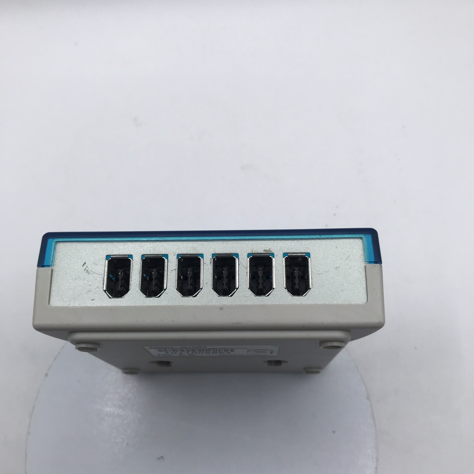 IEEE 1394 FireWire Repeater Hub Splitter Box R106T 1:6 Blue