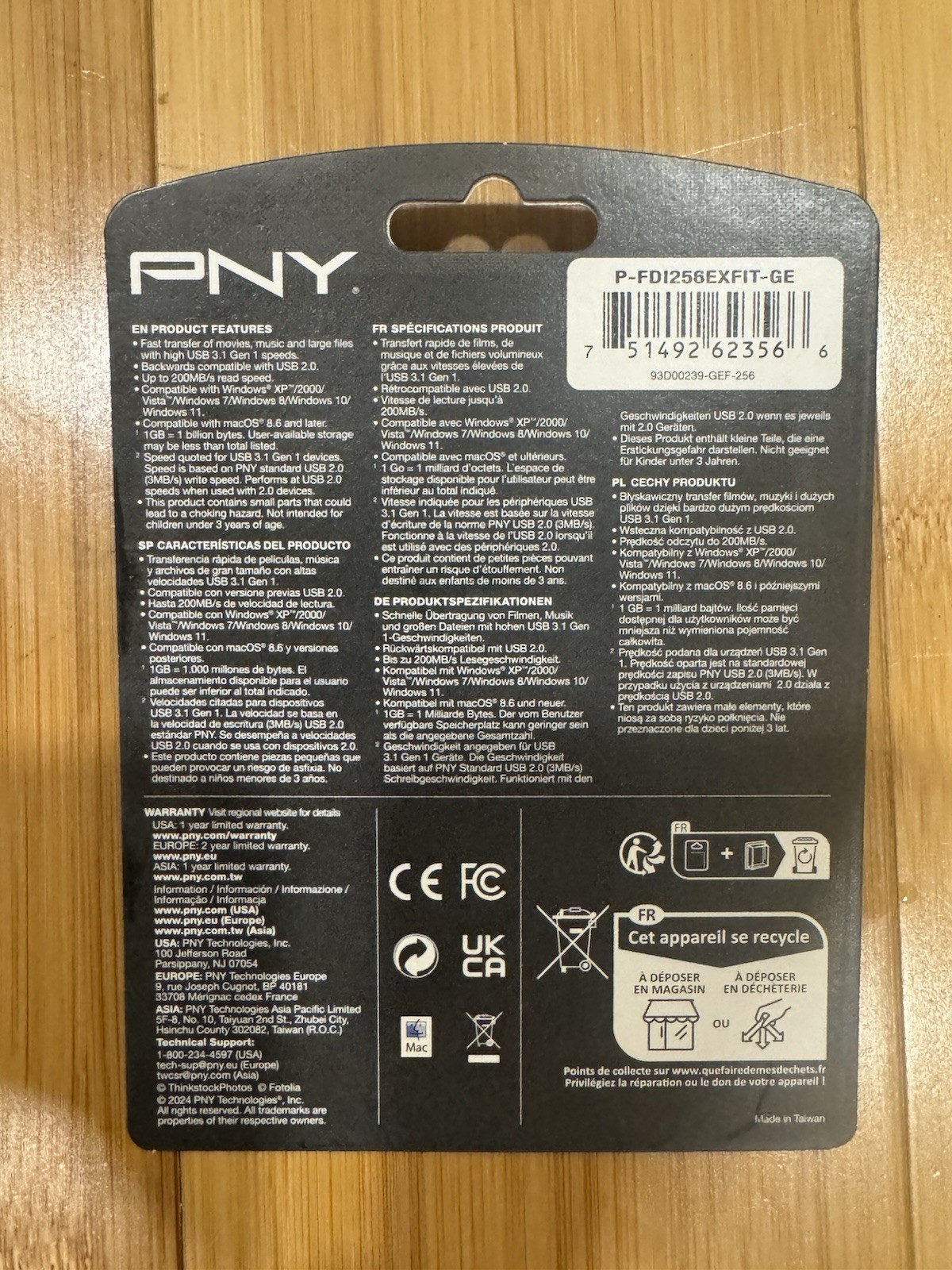 PNY – 256GB Elite-X Fit USB 3.1 Flash Drive – 200MB/s – Black