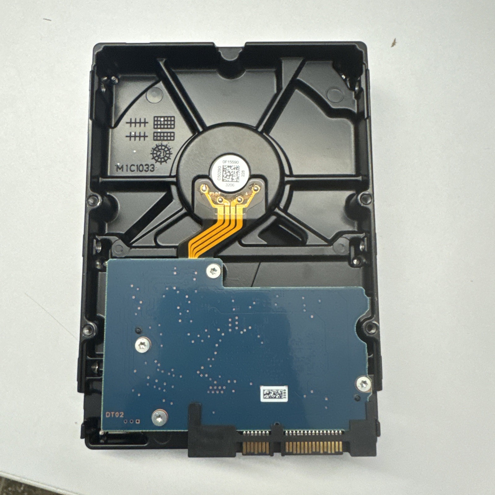Toshiba 2TB Internal 3.5″ HDD (DT02ABA200V)