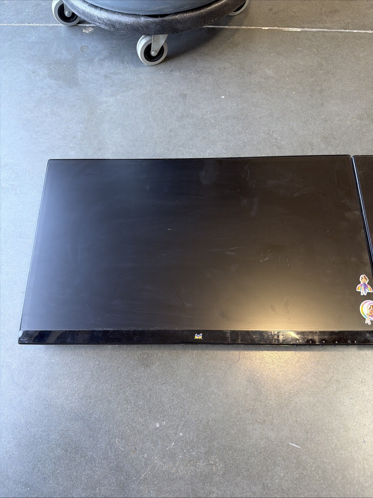 ViewSonic VA2359-SMH 23 Inch Widescreen IPS LED Monitor with Built-In Speakers