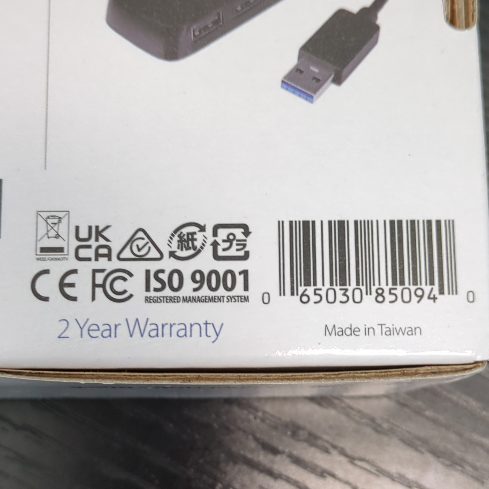 Box StarTech.com ST4300MINU3B Portable 4-Port USB 3.0 Mini Hub, Black NEW
