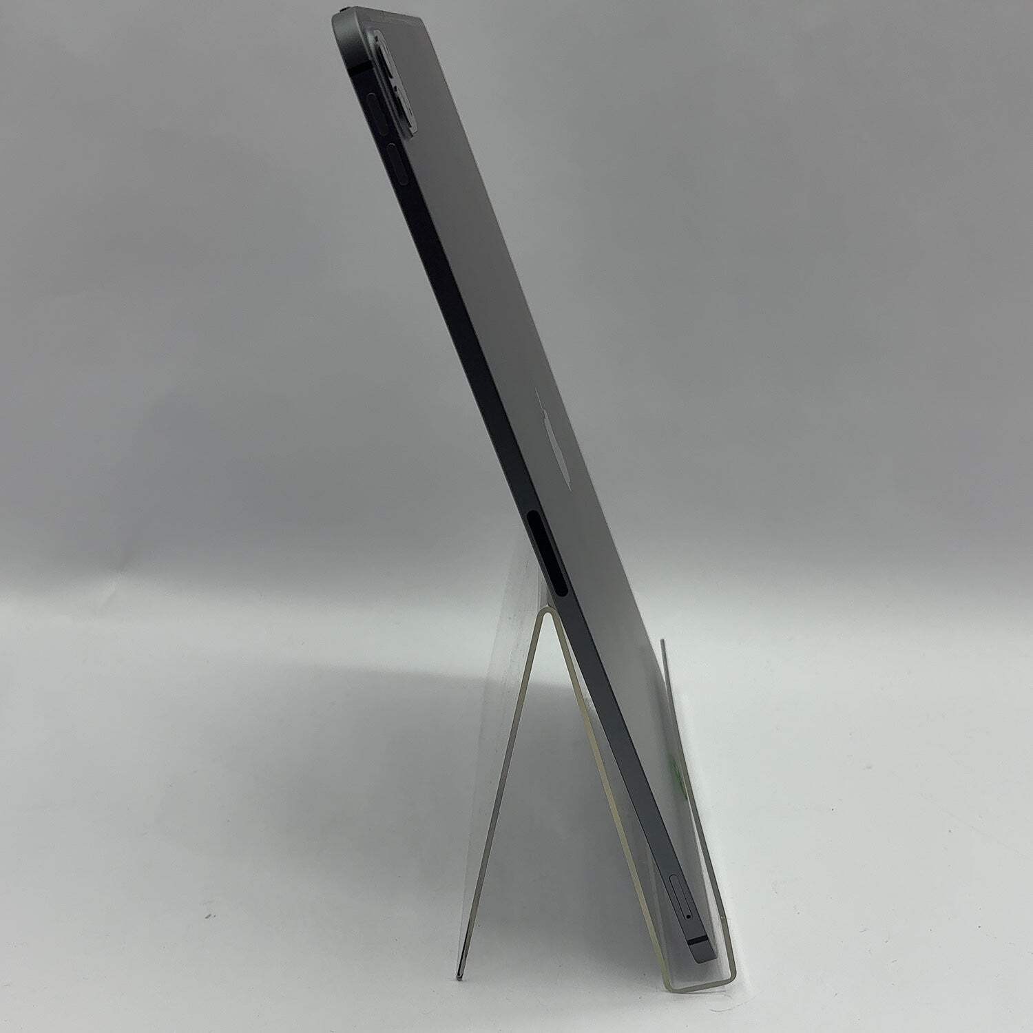 WiFi Only Apple iPad Pro 12.9″ 5th Gen 2TB Space Gray MHP43LL/A