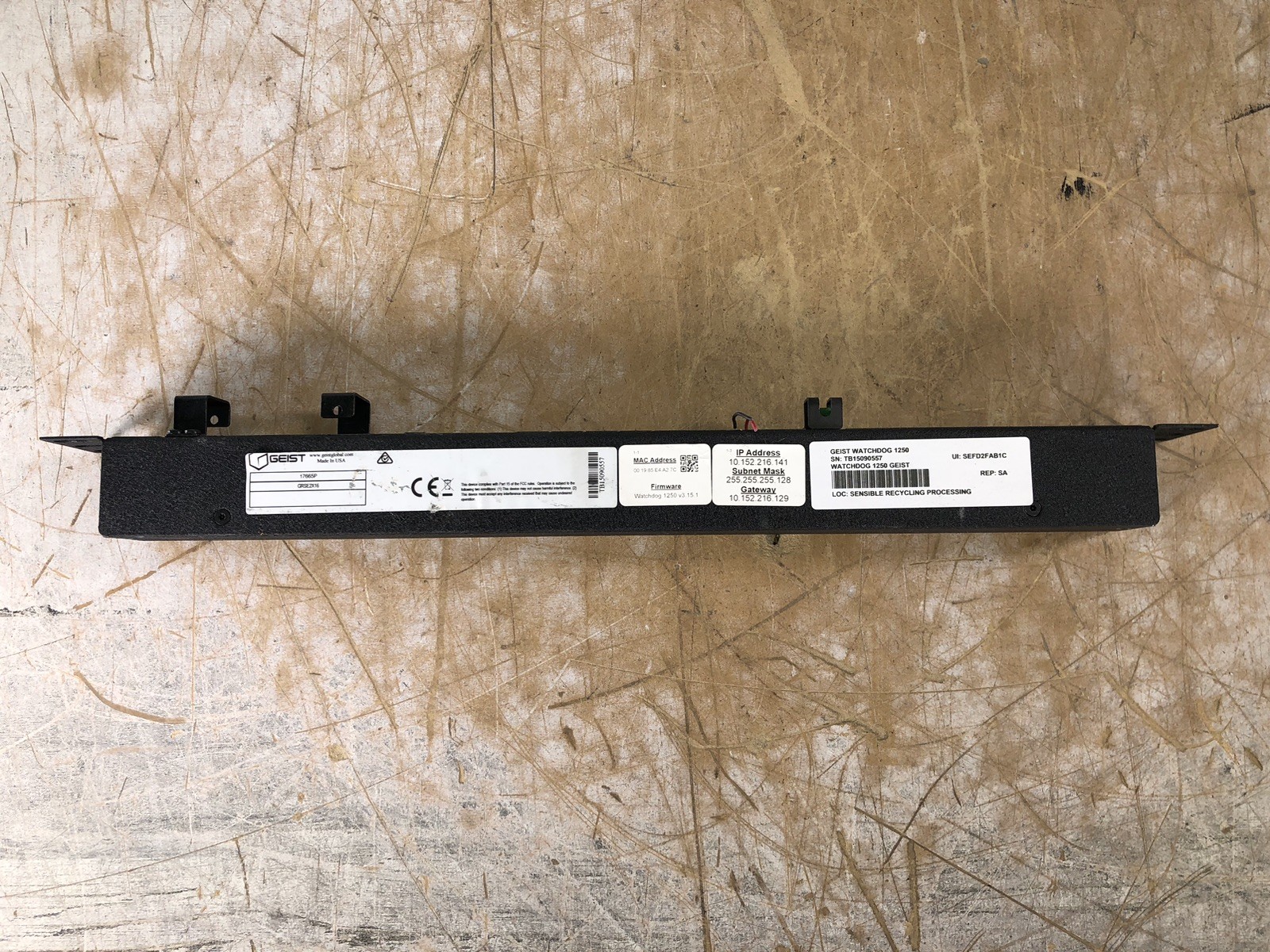 VERTIV GEIST WATCHDOG 1250 ENVIRONMENTAL MONITORING UNIT