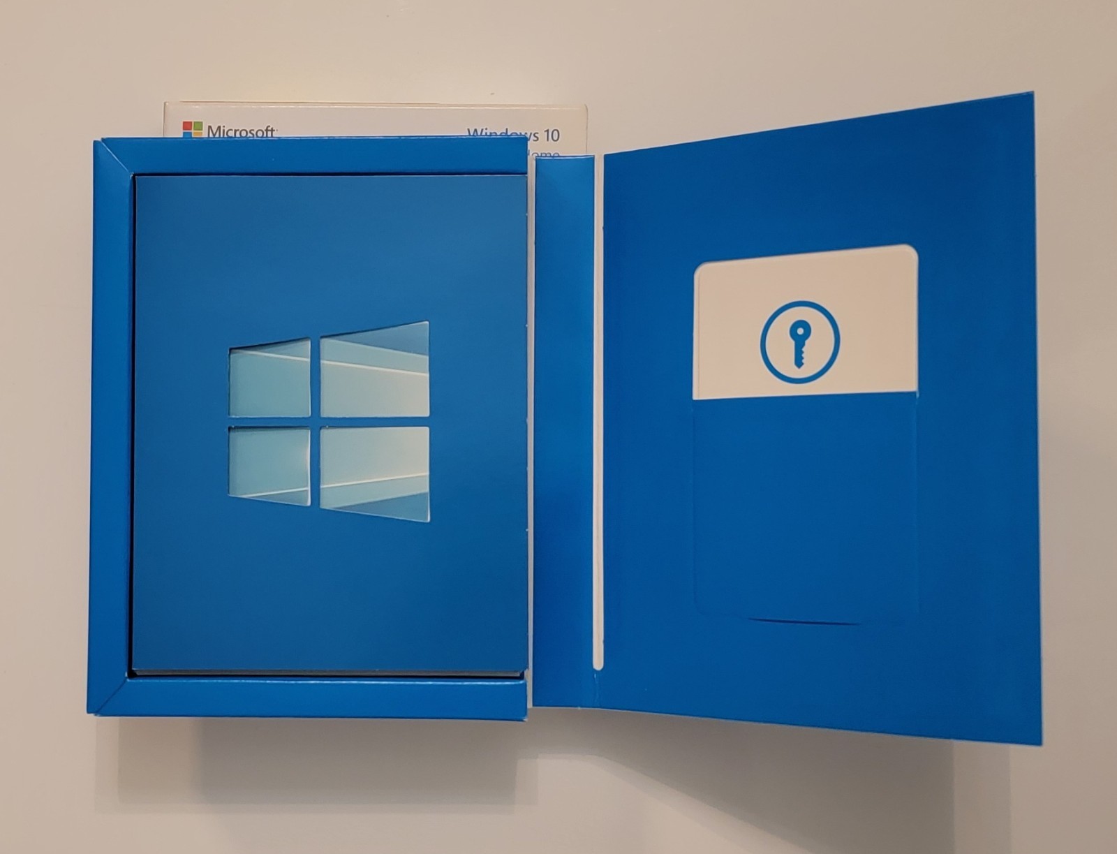 Windows 10 Home Retail ENGLISH USB Stick And License 32 Bit 64 Bit