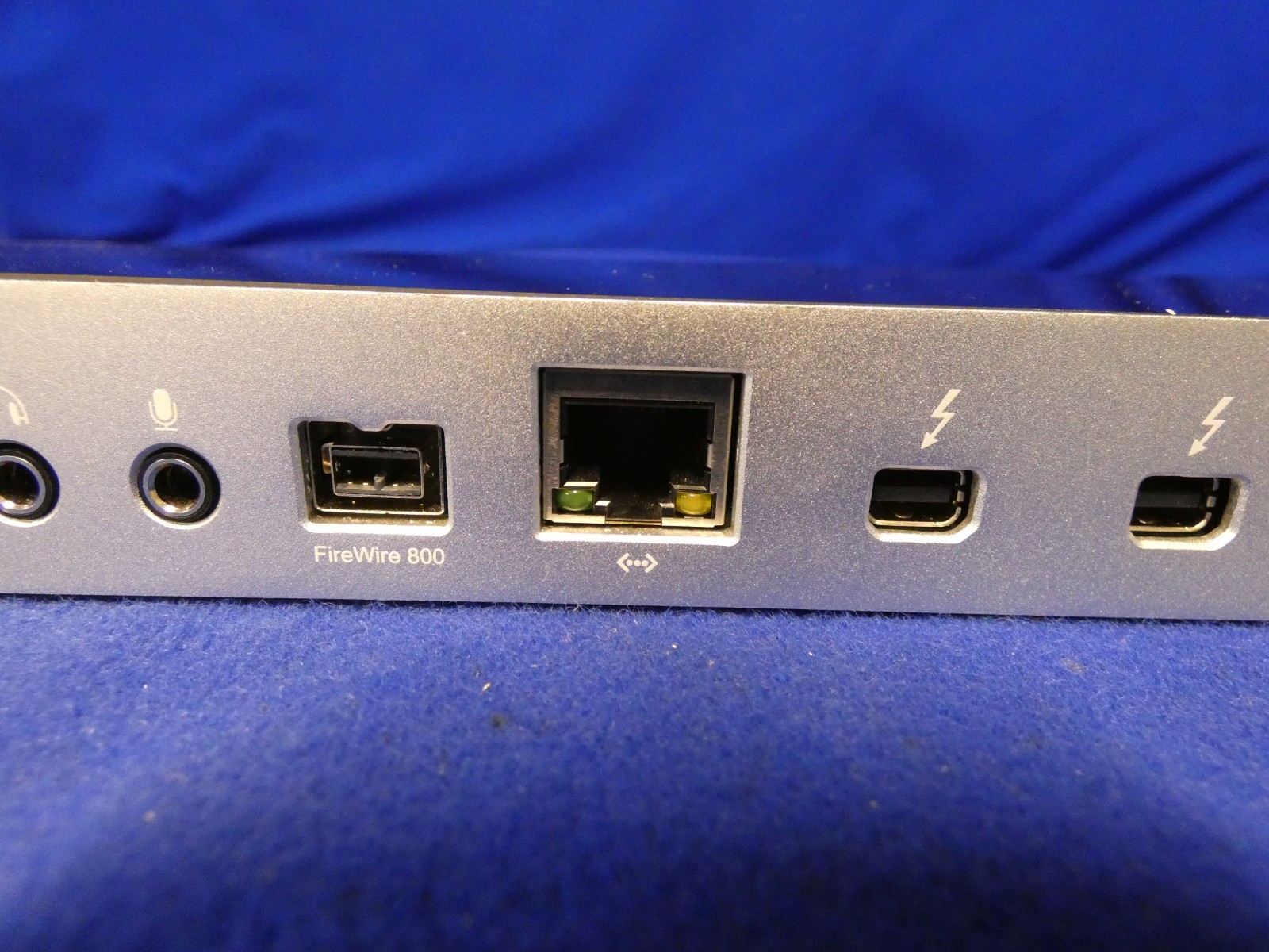 OWC Thunderbolt 2 Dock (working-no power supply) (#OWCTB2DOCK12P) Made in China