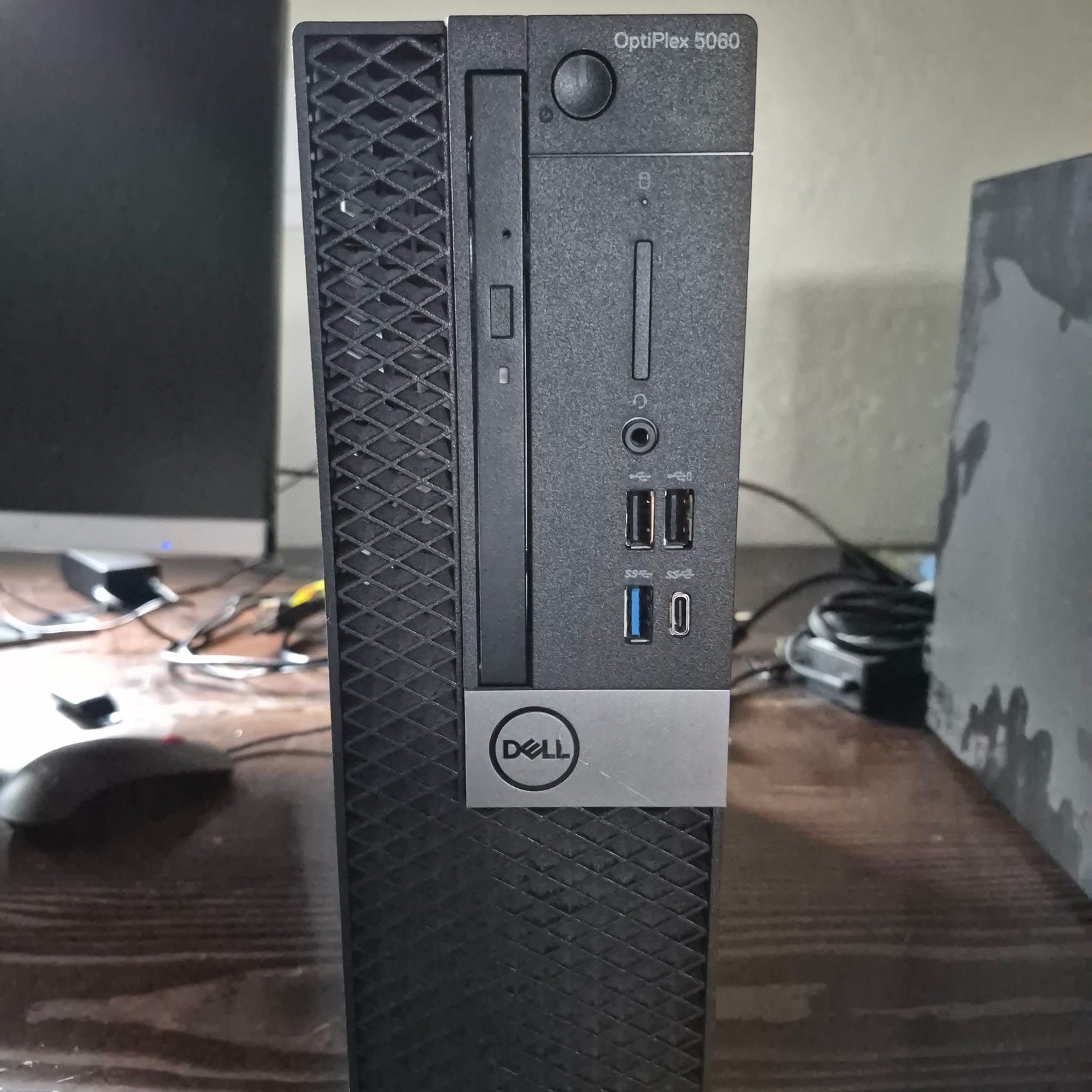 Dell Optiplex 5060 SFF Desktop i5-8500@3.00GHz 16GB Ram 256GB M.2 Windows 11 Pro