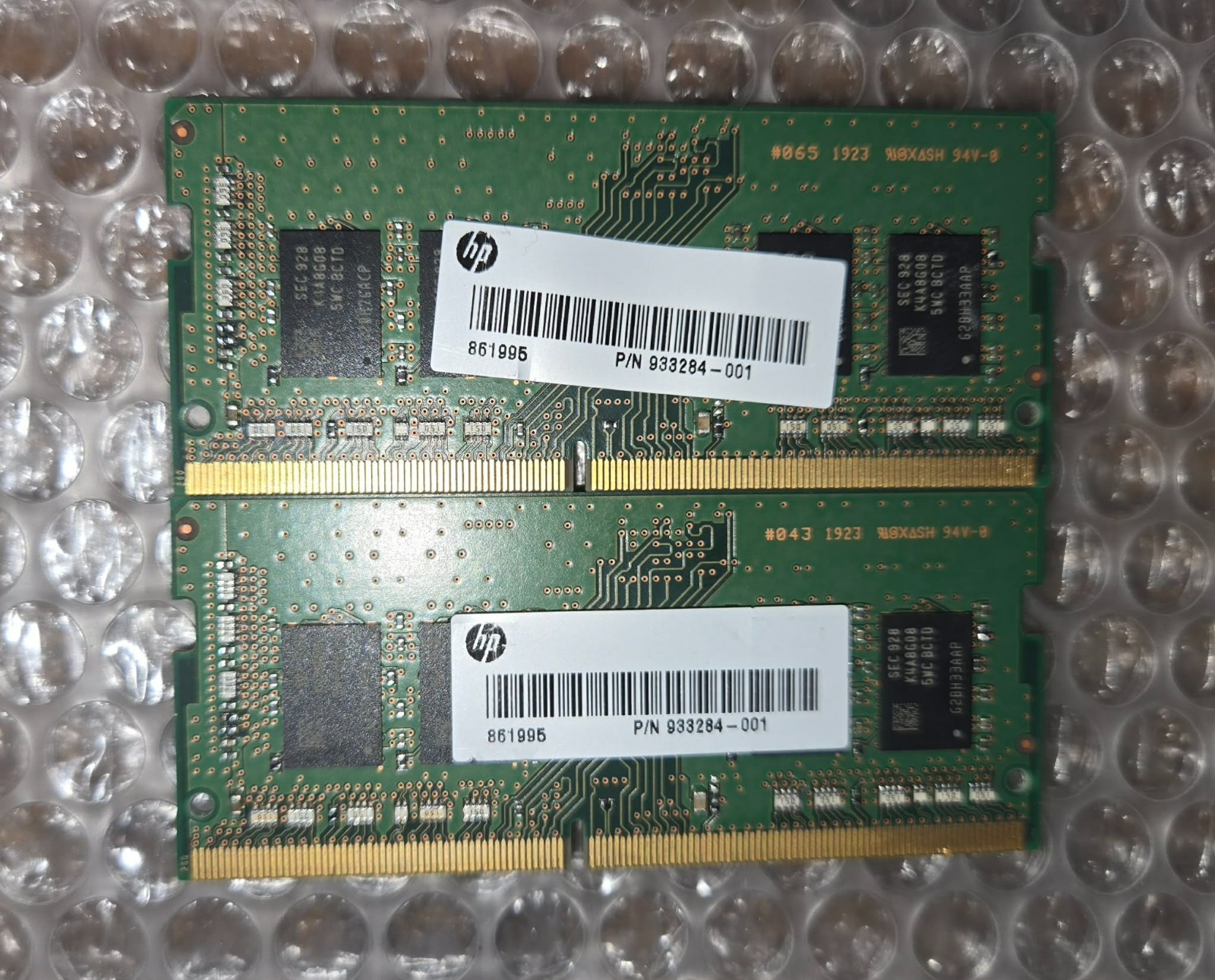 Samsung 16GB DDR4 2666 Kit 2X 8GB PC4-2666V-SA1-11