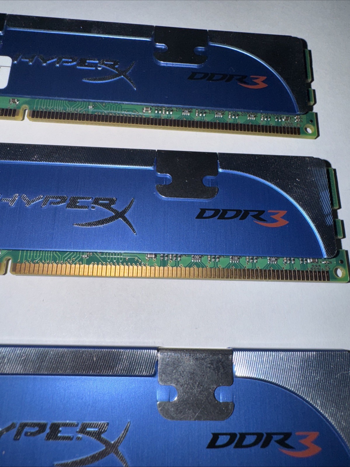 Kingston HyperX KHX 1600C9D3K3/6GX 6GB (3x2GB) DDR3 -1600MHz PC MEMORY MODULES