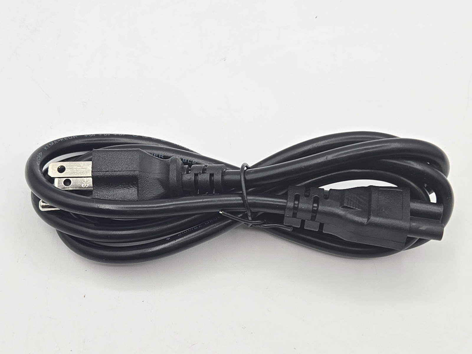 New OEM Lenovo 140W 20V 7A USB-C Charger ADL140YDC3A 5A11K06364