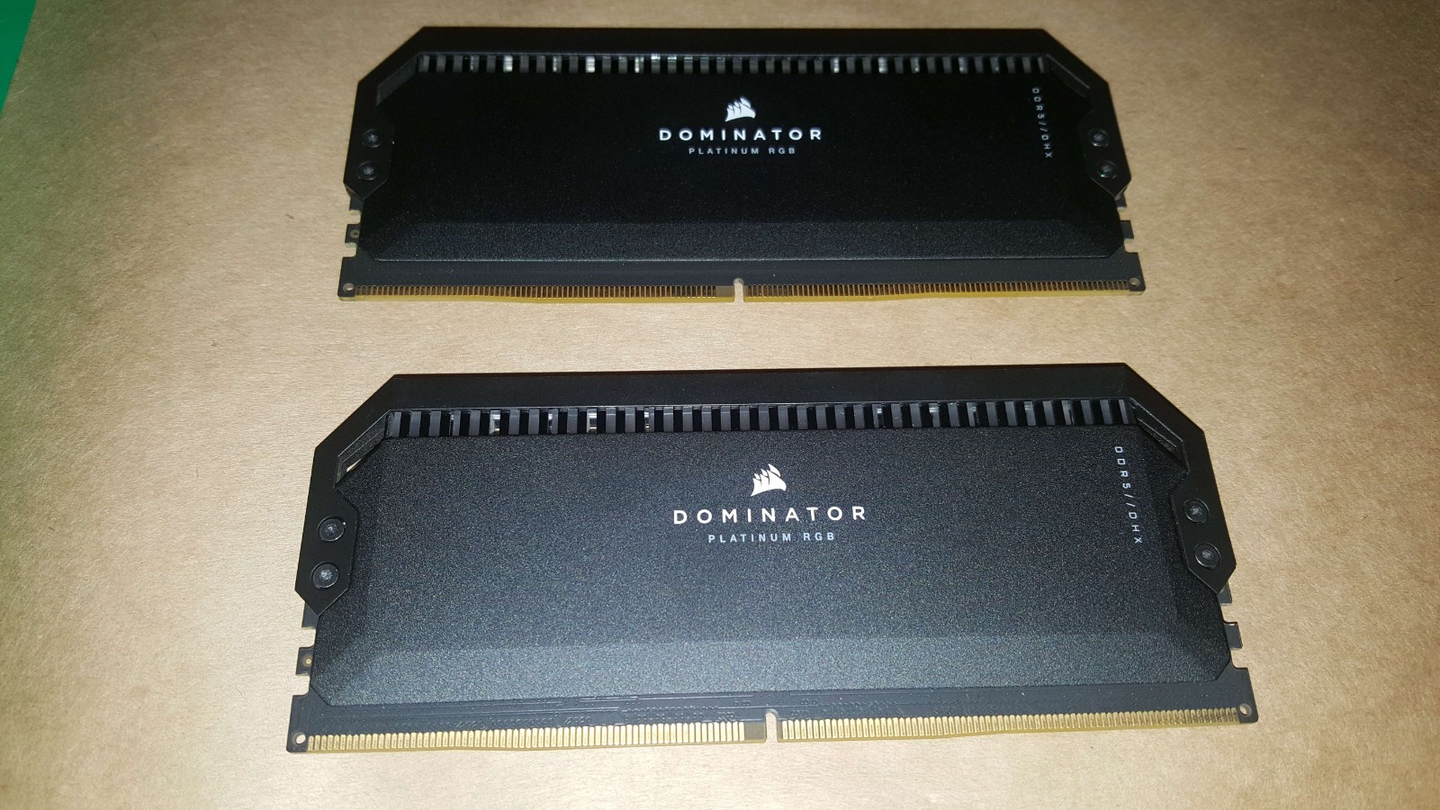 Corsair DOMINATOR PLATINUM RGB 32GB (2 x 16GB) 5600MHz 288-pin DIMM DDR5 RAM Kit