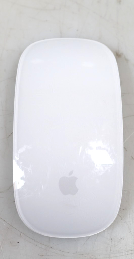 Apple Magic Mouse A3204 Wireless USB-C Multi-Touch White
