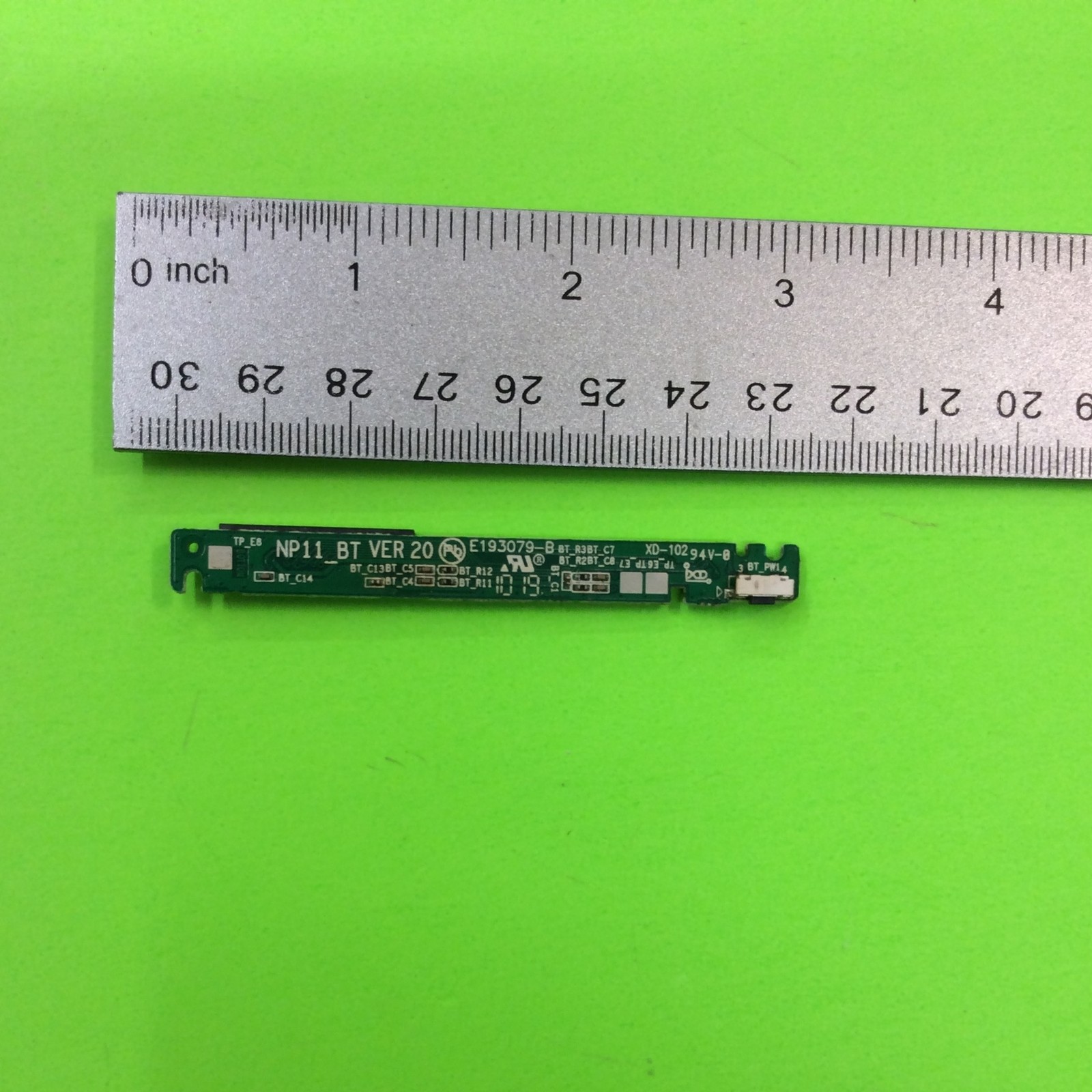 Sylvania SYNET582-BK Laptop Computer Indicator Light Board