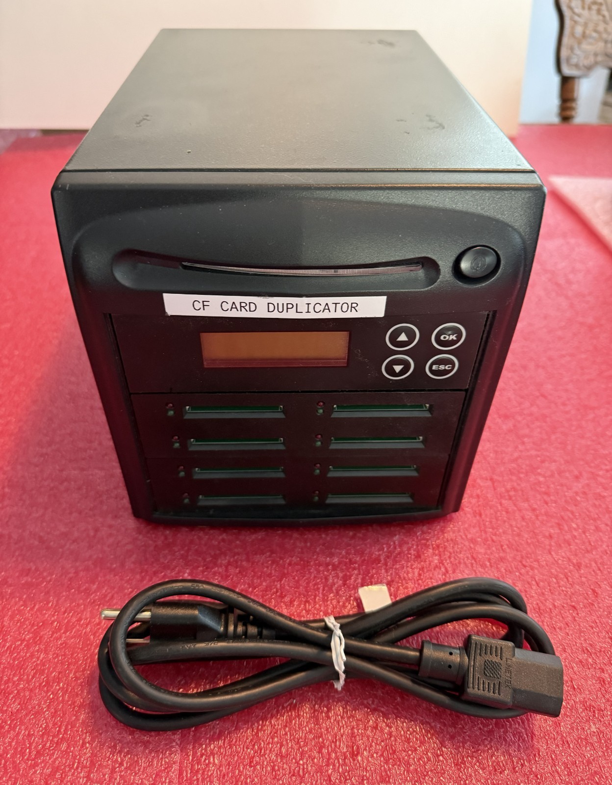 1:7 Compact Flash CF Card Duplicator – Standalone Copier & Eraser/Sanitizer.