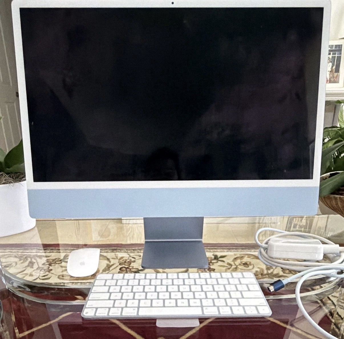 Apple iMac All-in-One Desktop Computer, Silver w/ Apple Keyboard & Mouse