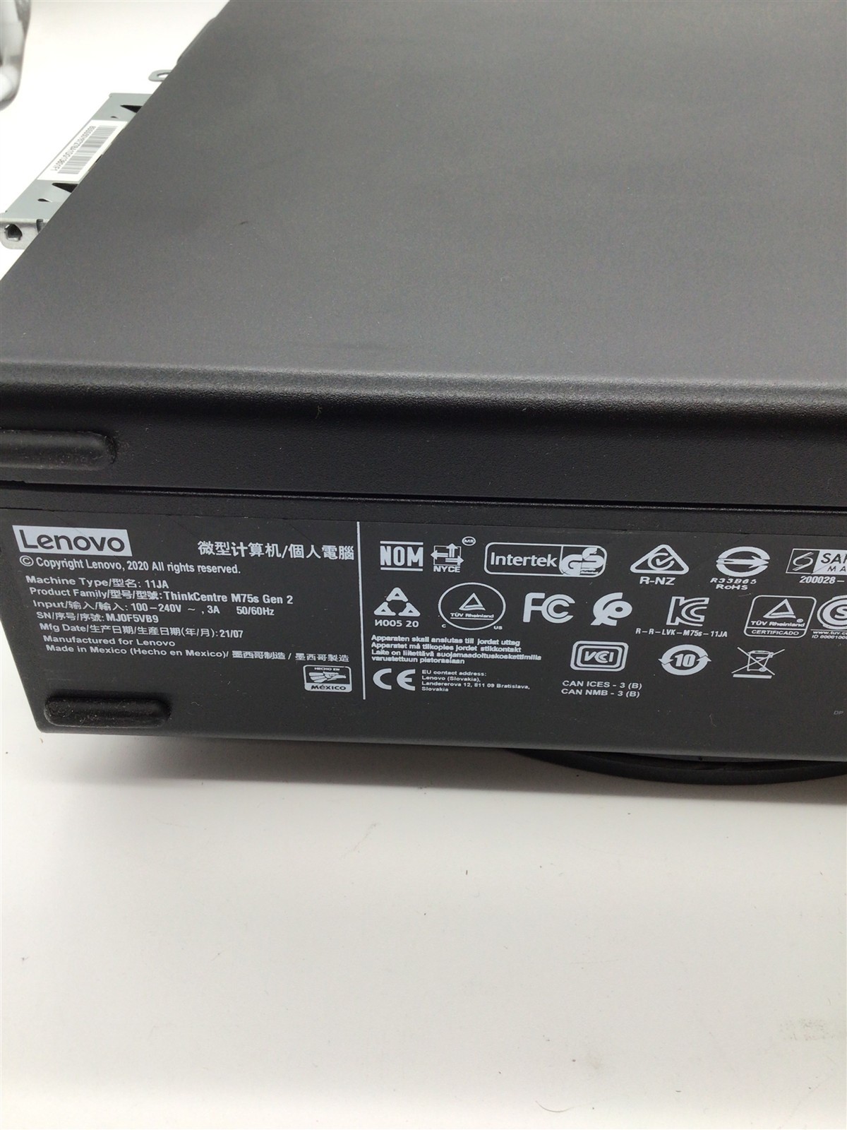 Lenovo Thinkcentre M75s SFF AMD Ryzen 5 PRO 4650G 3.7GHZ/16GB RAM/256GB NVMe