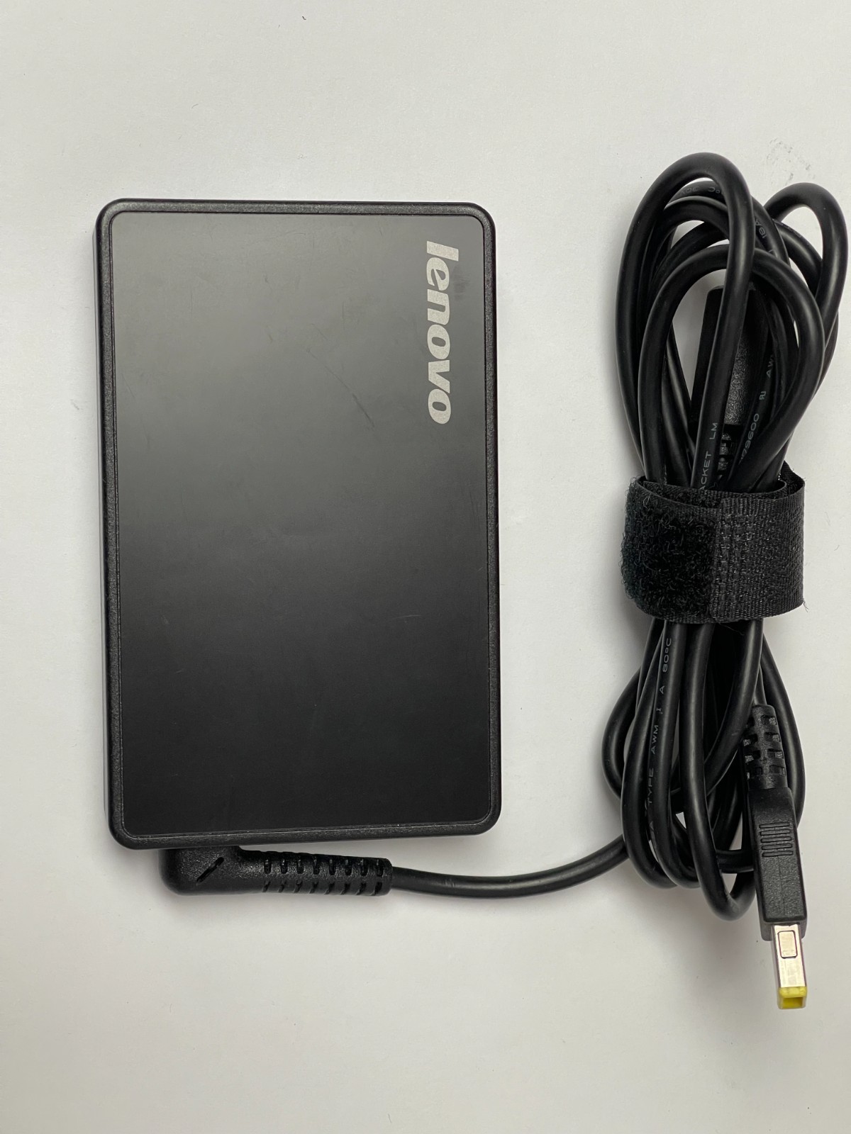11 pcs LOT Genuine Lenovo 65W 20V 45N0357 ADLX65SDC2A AC ADAPTER 20V