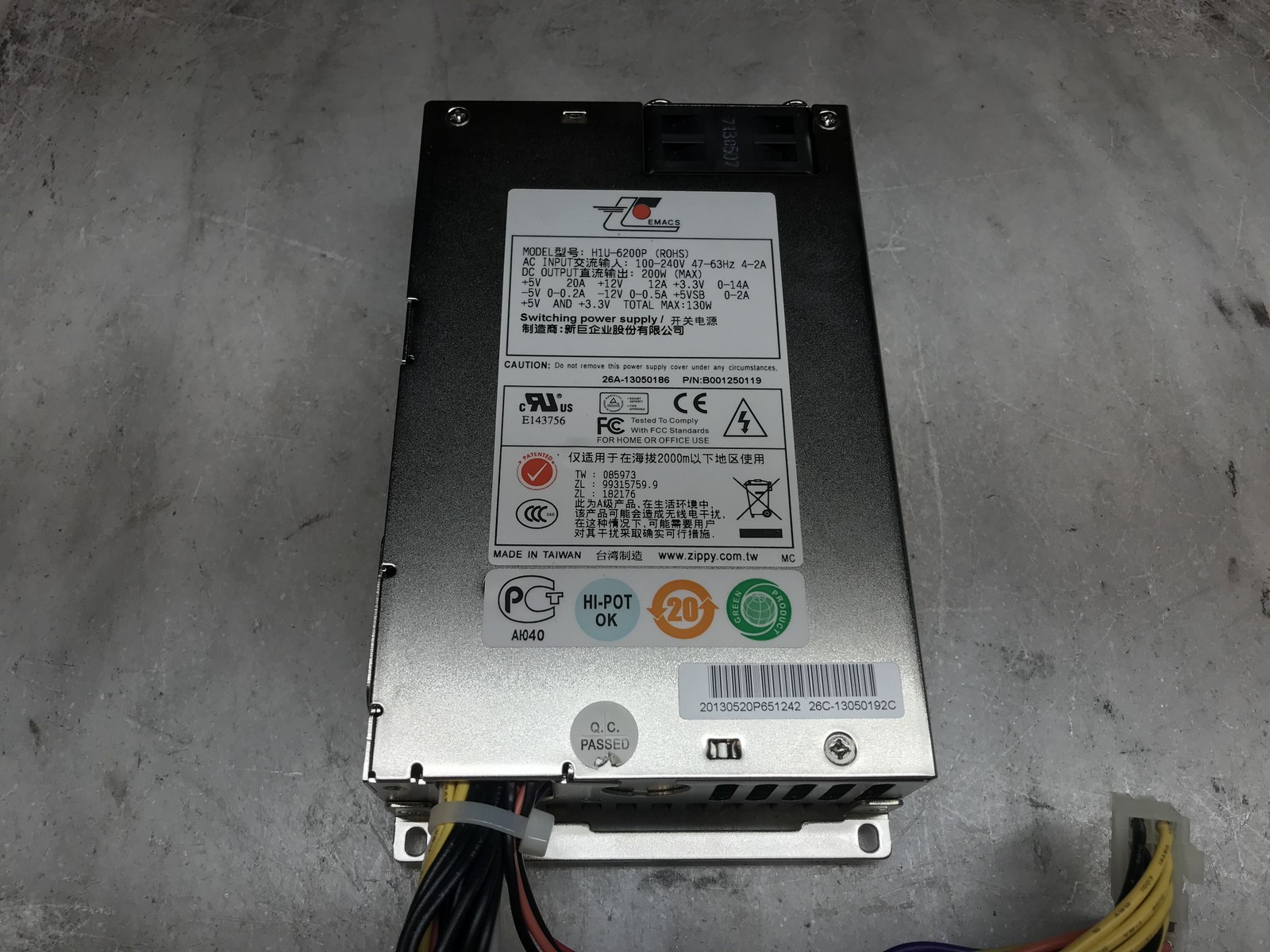 ZIPPY EMACS H1U-6200P 200W ATX Switching Power Supply w/ Power Cable