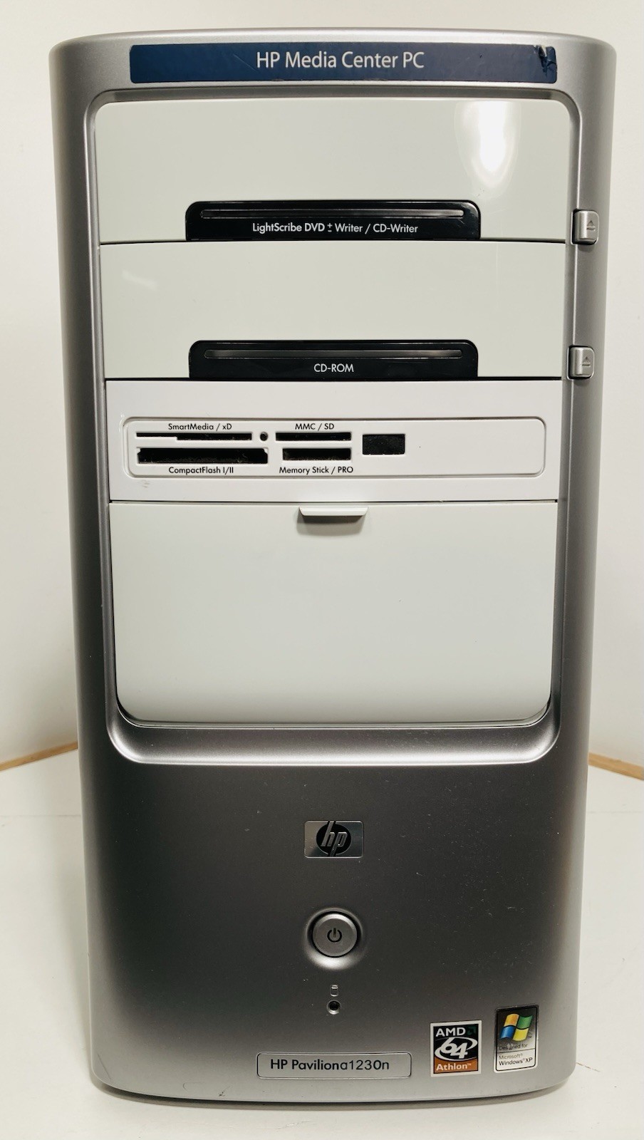 HP Pavilion a1230n Tower Computer/Vintage Windows XP Media Center, Firewire