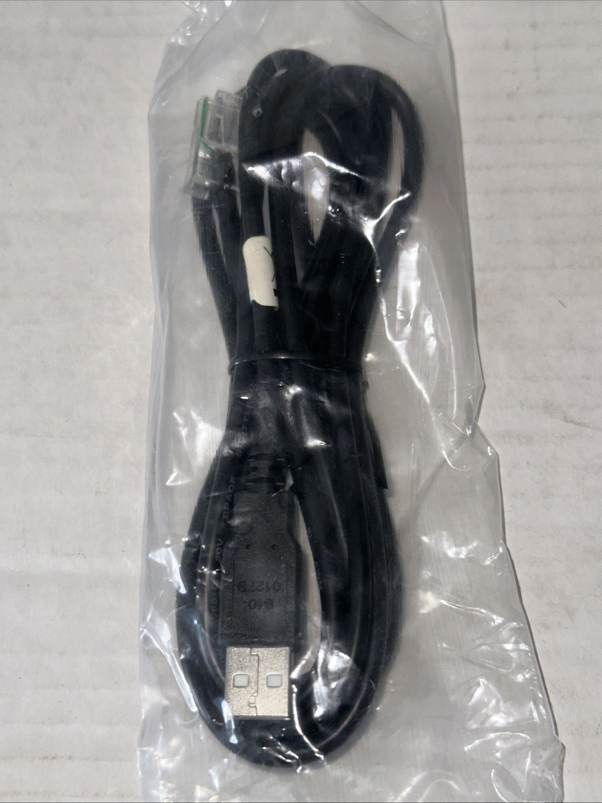APC Smart UPS Cable- USB Male to RJ45 Ethernet Plug 940-0127B NEW