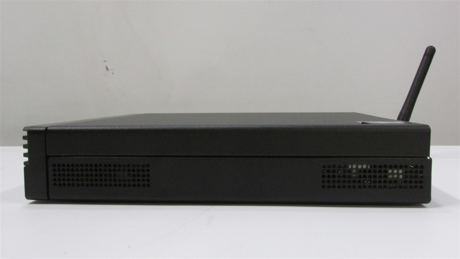 Lenovo Thinkcentre M70q Gen 4 i7-13700T 1.4GHz 16GB RAM 512GB NVME W11 Pro Mini
