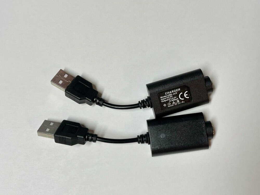 Ego USB Charger Input DC 5V 500mA Output DC 4.2V 420mA – Off Circle End Lot of 2