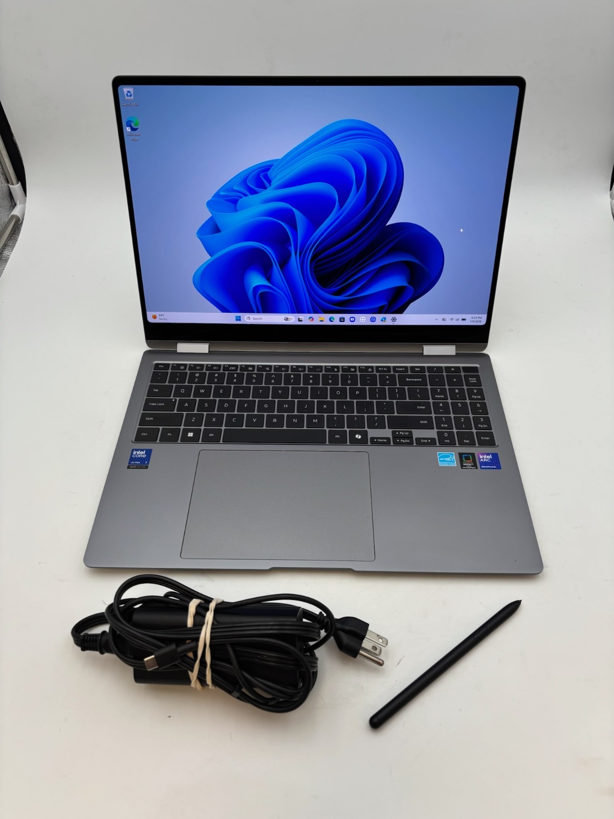 Samsung Galaxy Book5 Pro 360 16″ 1 TB SSD 16 GB RAM Ultra 7 256V Windows 11 Home