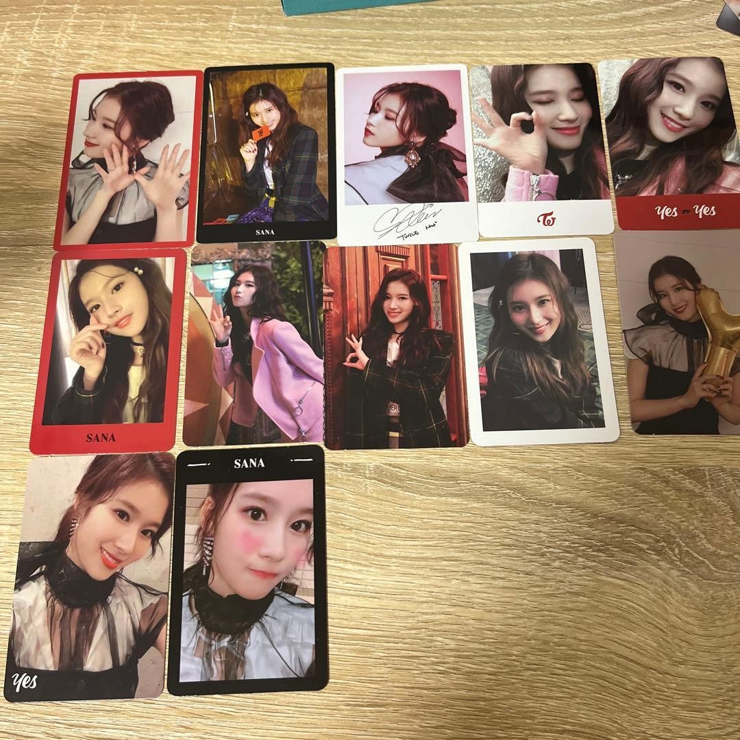 twice sana yes or yes trading card set