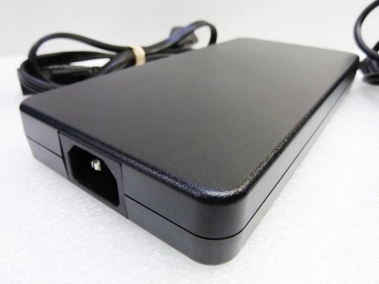 OEM DELL 240W | 19.5V — 12.3A AC Adapter/Power Supply | LA240PM160 | GA240PE1 |
