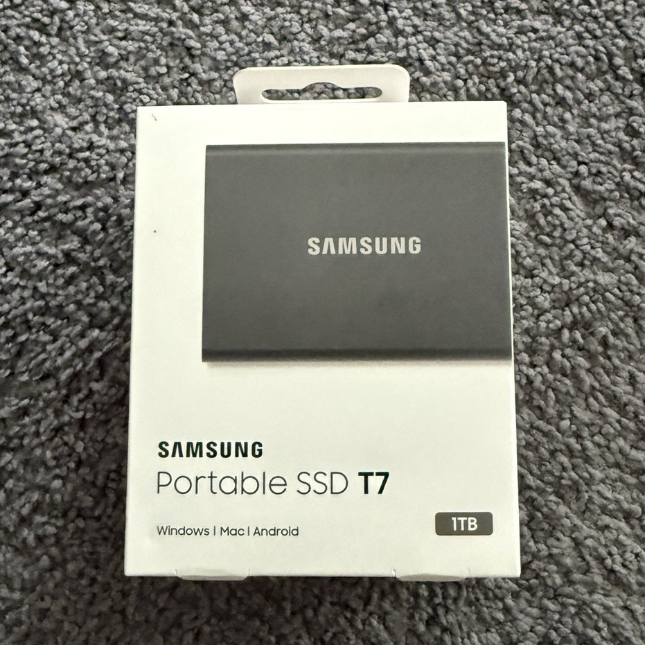 Samsung Portable SSD T7 1TB External SSD USB 3.2 Gray Password Protection