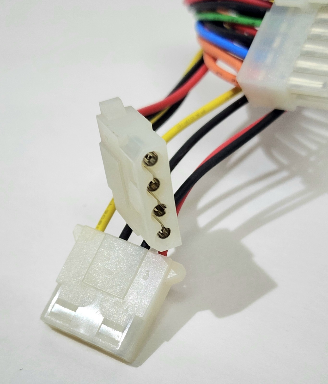 Qty-1 EMACS Zippy P1G-6300P 300W 1U ATX Switching Power Supply