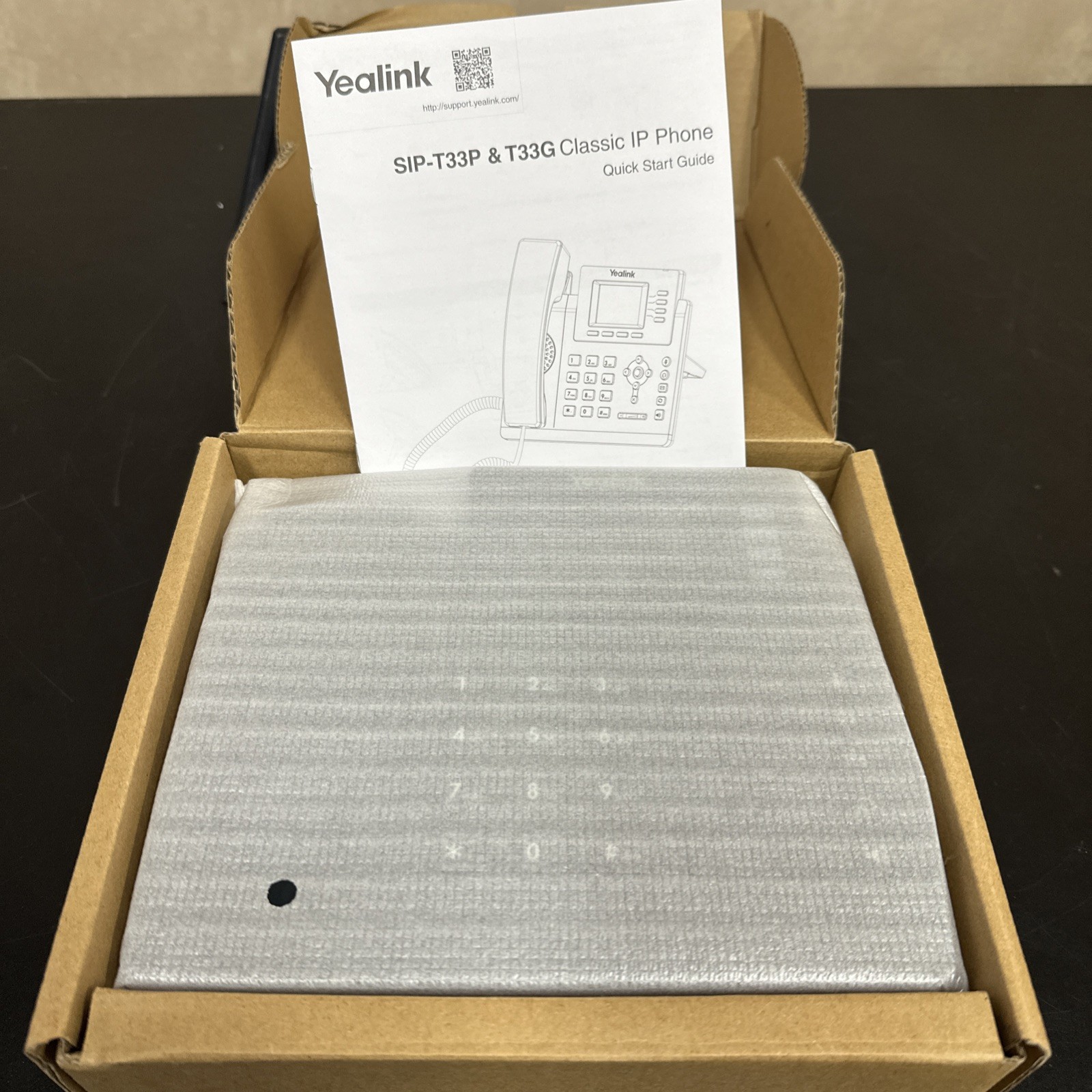 Yealink SIP-T33G 4-Line Classic Business IP Phone