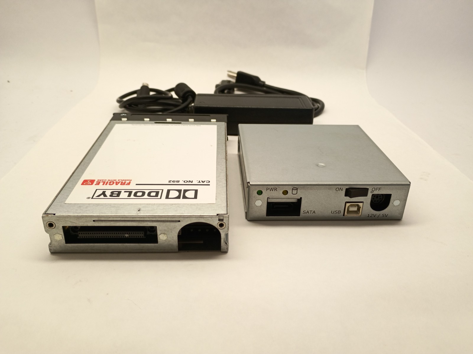 CRU DATA EXPRESS Dolby REMOVABLE DRIVE