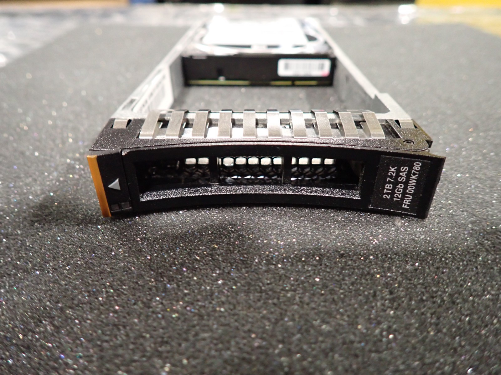 IBM 00WK780 2TB 10K RPM SAS 12Gb/s Nearline NL HDD Internal Hard Disk Drive
