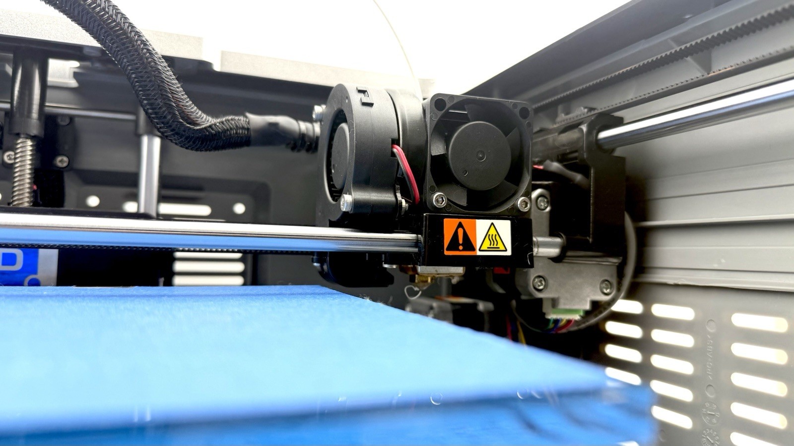 Dremel 3D20 Idea Builder 3D Printer F0133D2000 FDM Enclosed 3D20